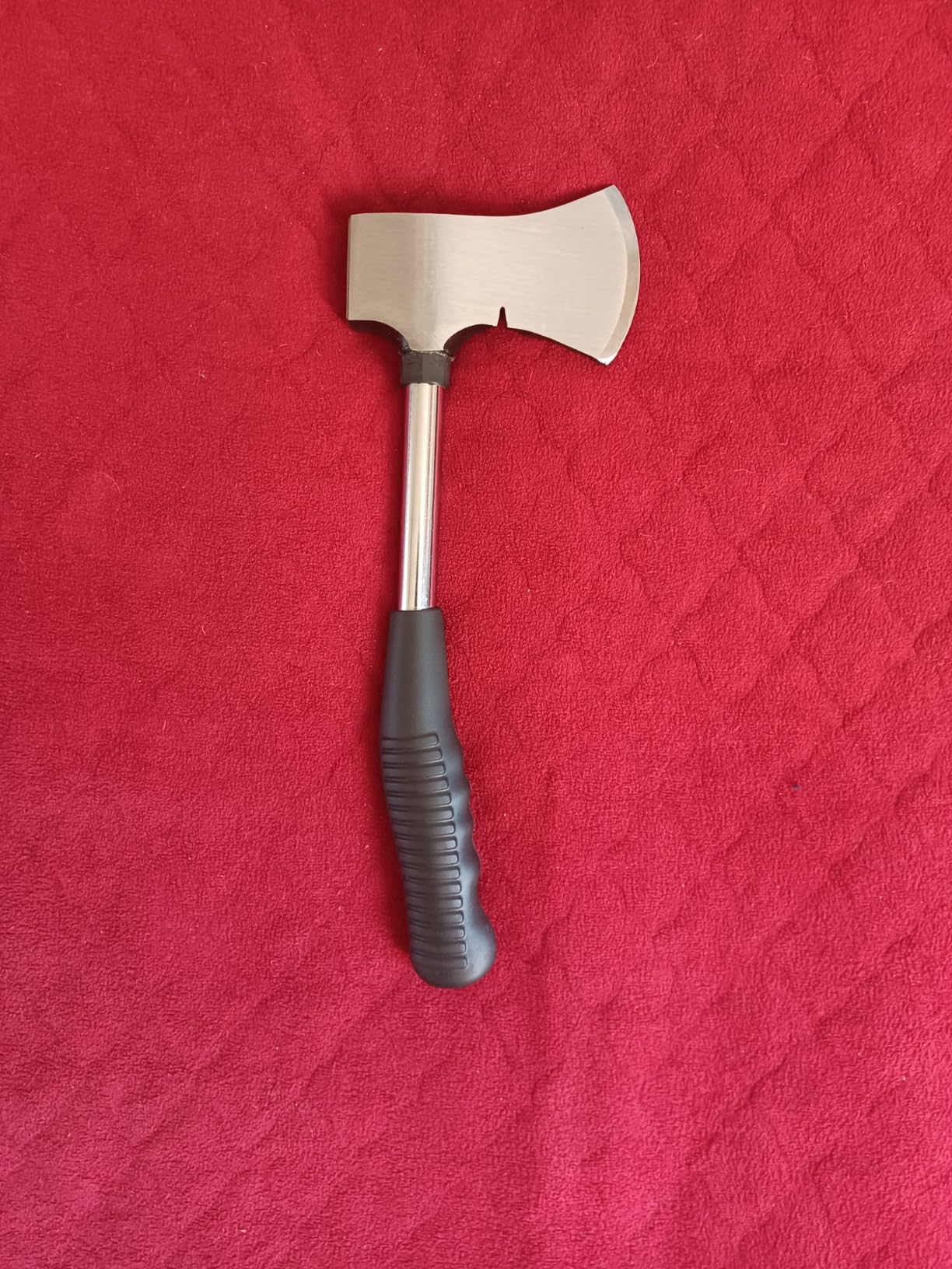 Coleman Axe with Durable Steel Head & Non-Slip Grip Handle, Great for Splitting Wood & Hammering Stakes, Ideal for Camping customer photo 2