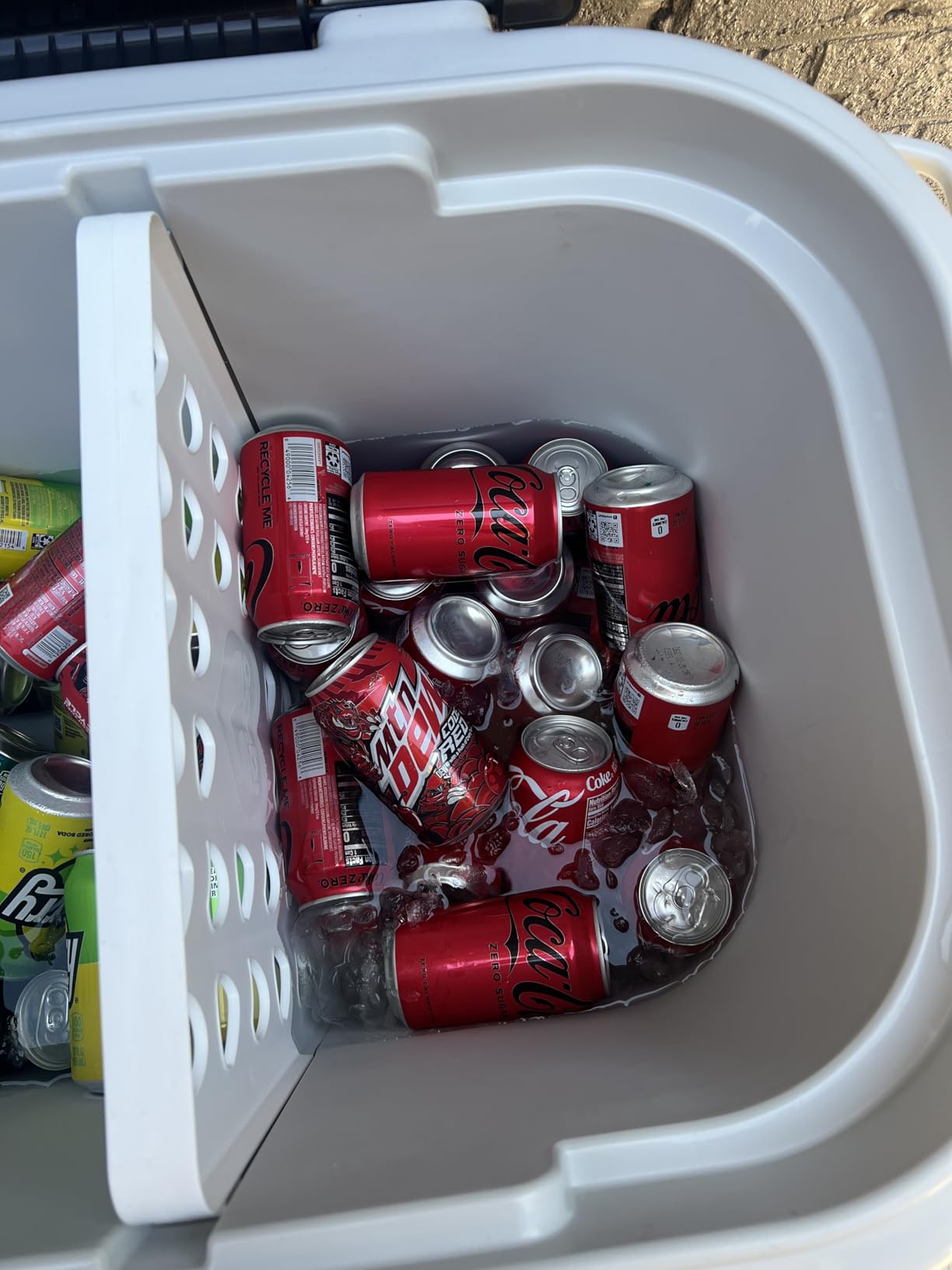 Igloo Hard Cooler | Polar & Party Bar Series customer photo 2