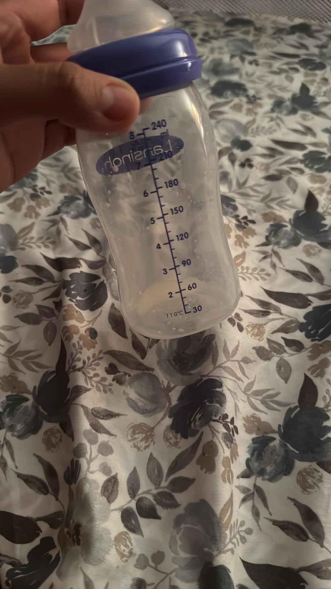 Lansinoh Anti-Colic Baby Bottles, BPA-Free Plastic, 5 Ounces, 3 Count, Slow Flow Nipples (Size S), Breastfeeding Bottle with NaturalWave Design customer photo 1