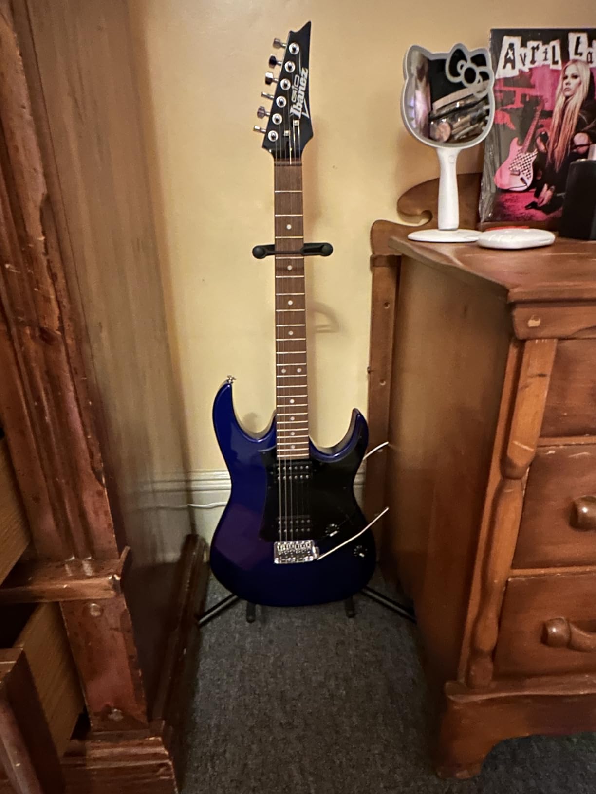 Ibanez GIO Series Electric Guitar (White) customer photo 2