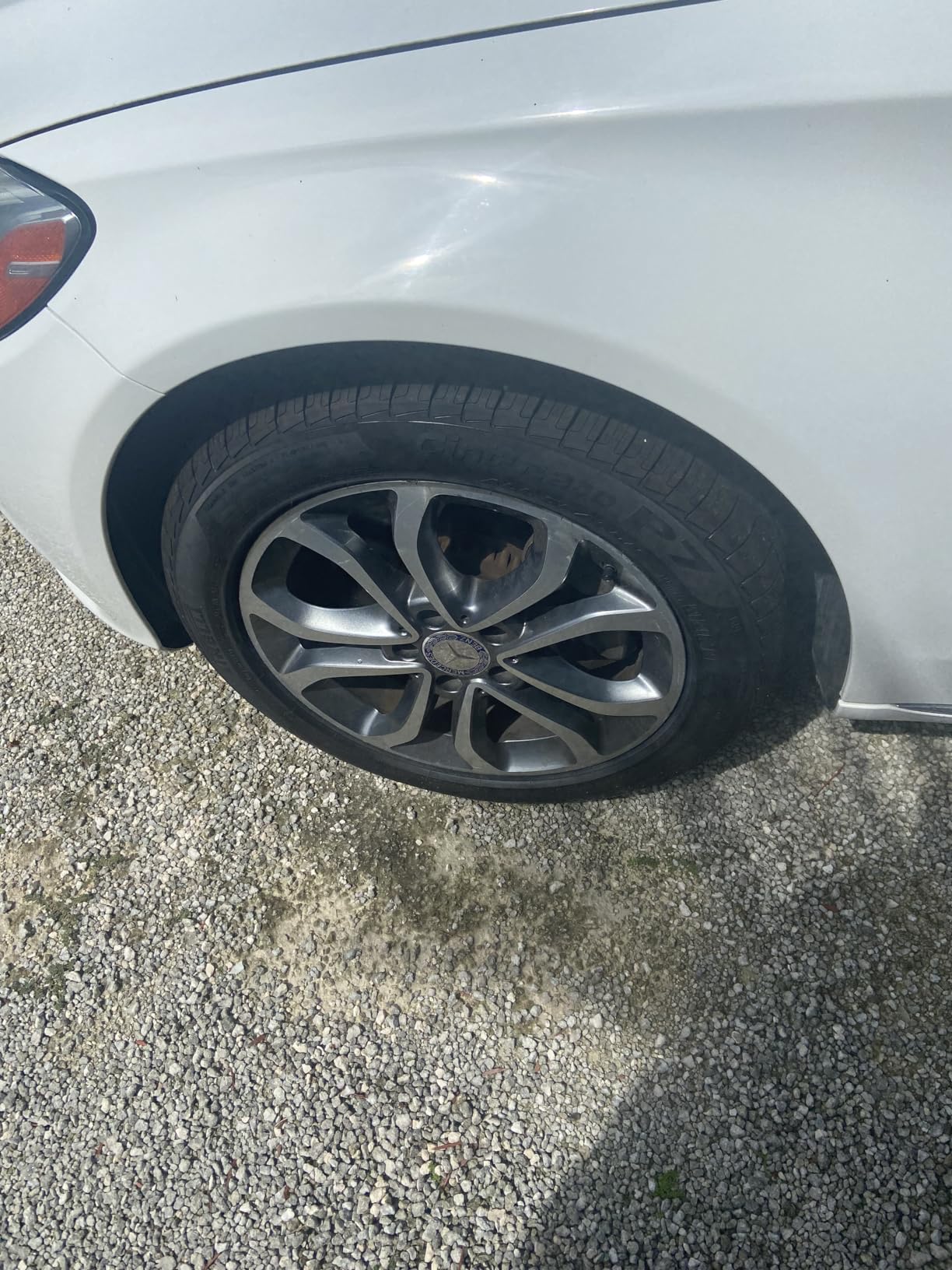 Pirelli CintuRato P7 All Season Run Flat Touring Radial Tire - 225/50R17 94H customer photo 1