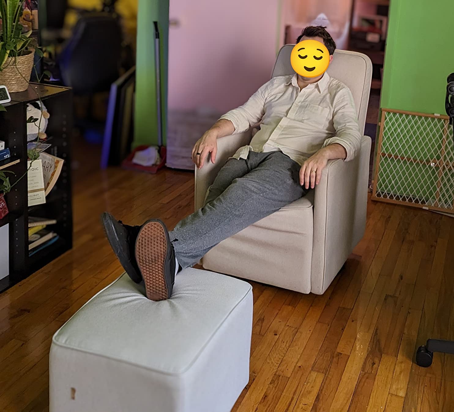 DaVinci Olive 360° Swivel Glider Chair with Storage Ottoman - Water & Stain Resistant Rocking Glider - GREENGUARD Gold & FSC Certified customer photo 2