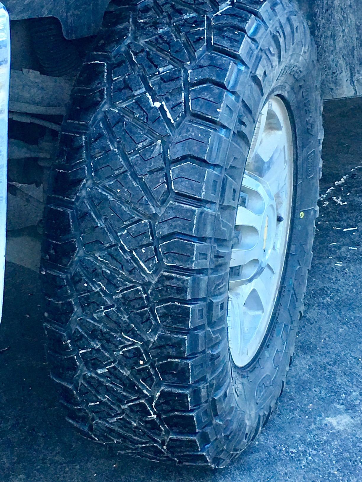 Nitto Ridge Grappler LT285/70R17 121/118Q All Terrain Light Truck Tire customer photo 2
