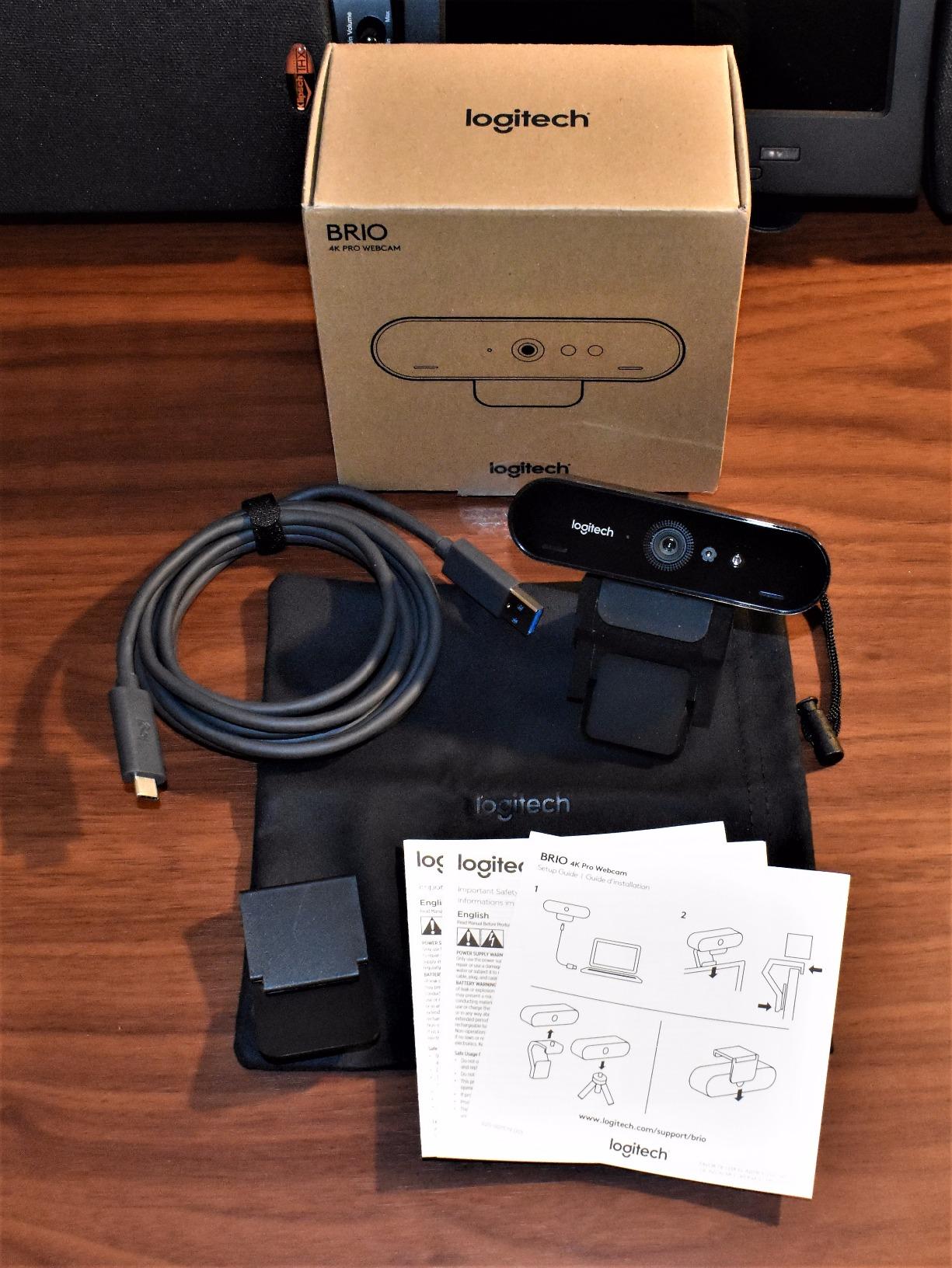 Logitech 4K Pro Webcam, Ultra HD 4K Video Calling, Noise-Canceling mic, HD Auto Light Correction, Wide Field of View customer photo 1