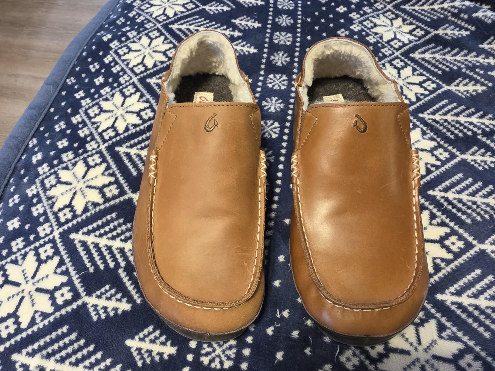 OluKai Moloa Slipper - Men's Premium Leather Slip-On Shoes customer photo 2