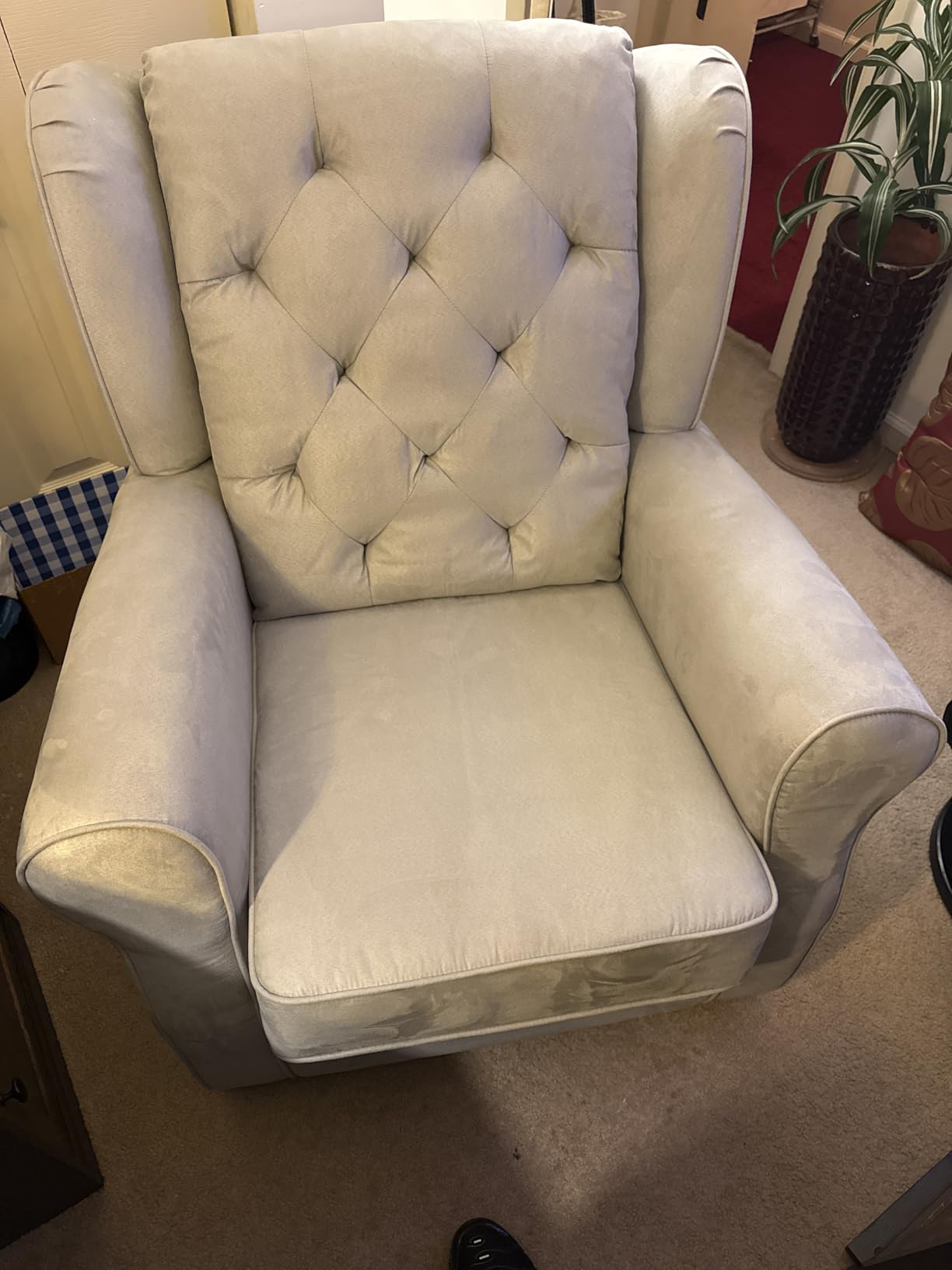 Delta Children Emerson Upholstered Glider Swivel Rocker Chair - Dove Grey with Soft Grey Welt customer photo 1