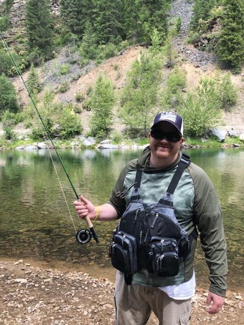 Kylebooker Fly Fishing Vest Pack Adjustable for Men and Women customer photo 1
