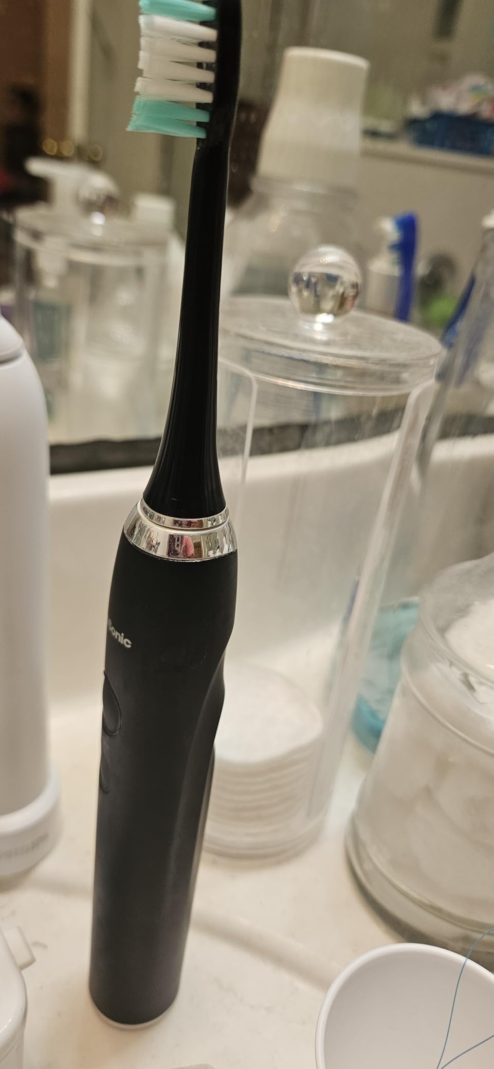 Aquasonic Black Series Ultra Whitening Toothbrush - ADA Accepted Electric Toothbrush - 8 Brush Heads & Travel Case - 40,000 VPM Electric Motor & Wireless Charging - 4 Modes w Smart Timer customer photo 2