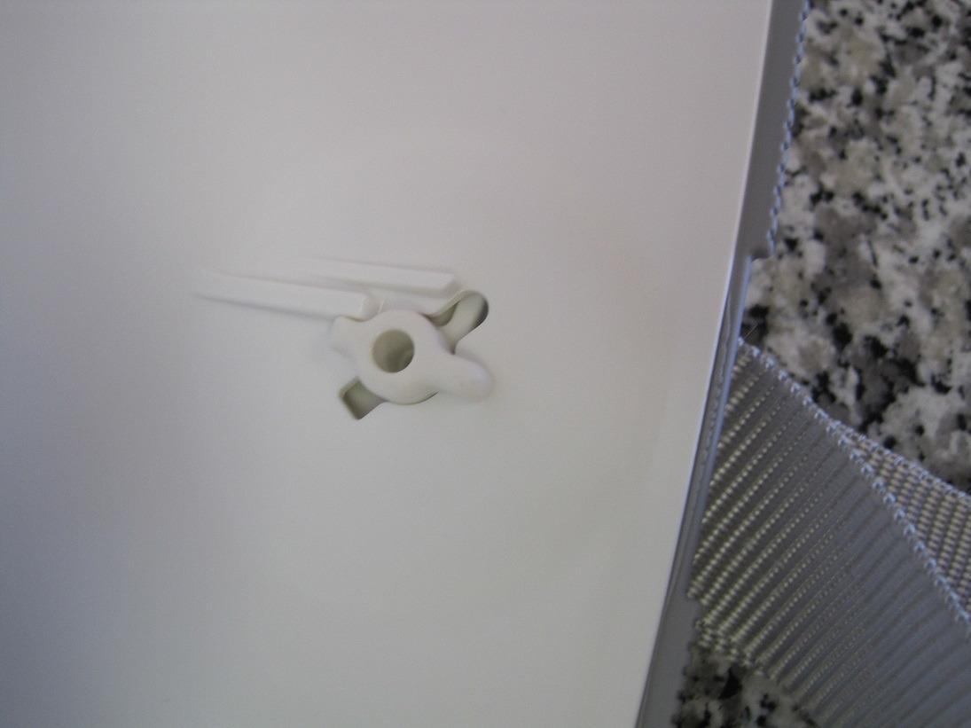 BabyBjörn Booster Seat, White customer photo 2