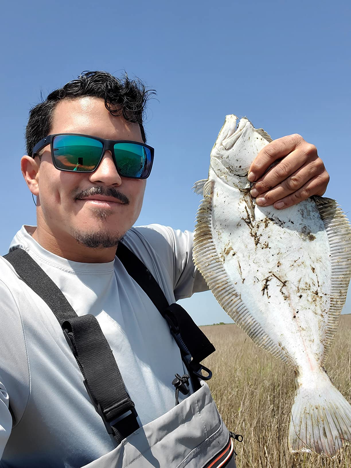 Costa Del Mar Men's Rincon Fishing and Watersports Rectangular Sunglasses customer photo 2
