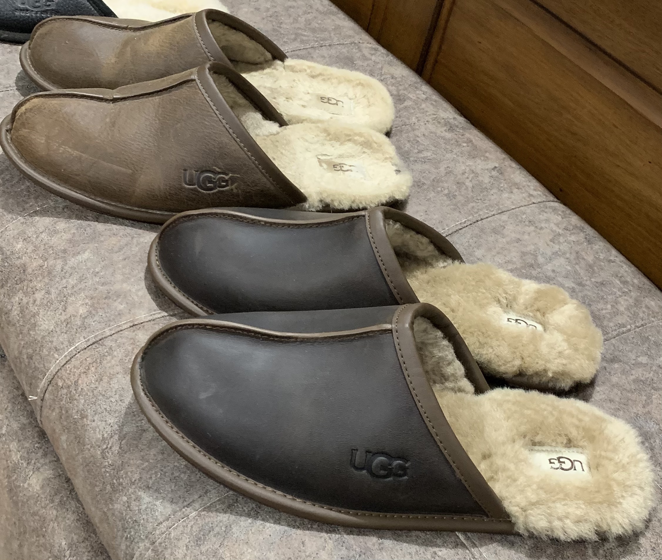 UGG Men's Scuff Slipper customer photo 2