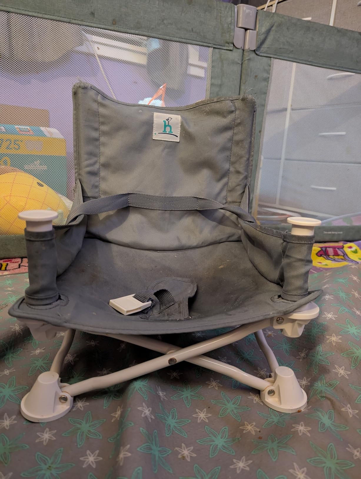 Hiccapop OmniBoost Travel Booster Seat with Tray for Baby, Dining Table, Camping, Beach, Grandma's House customer photo 2