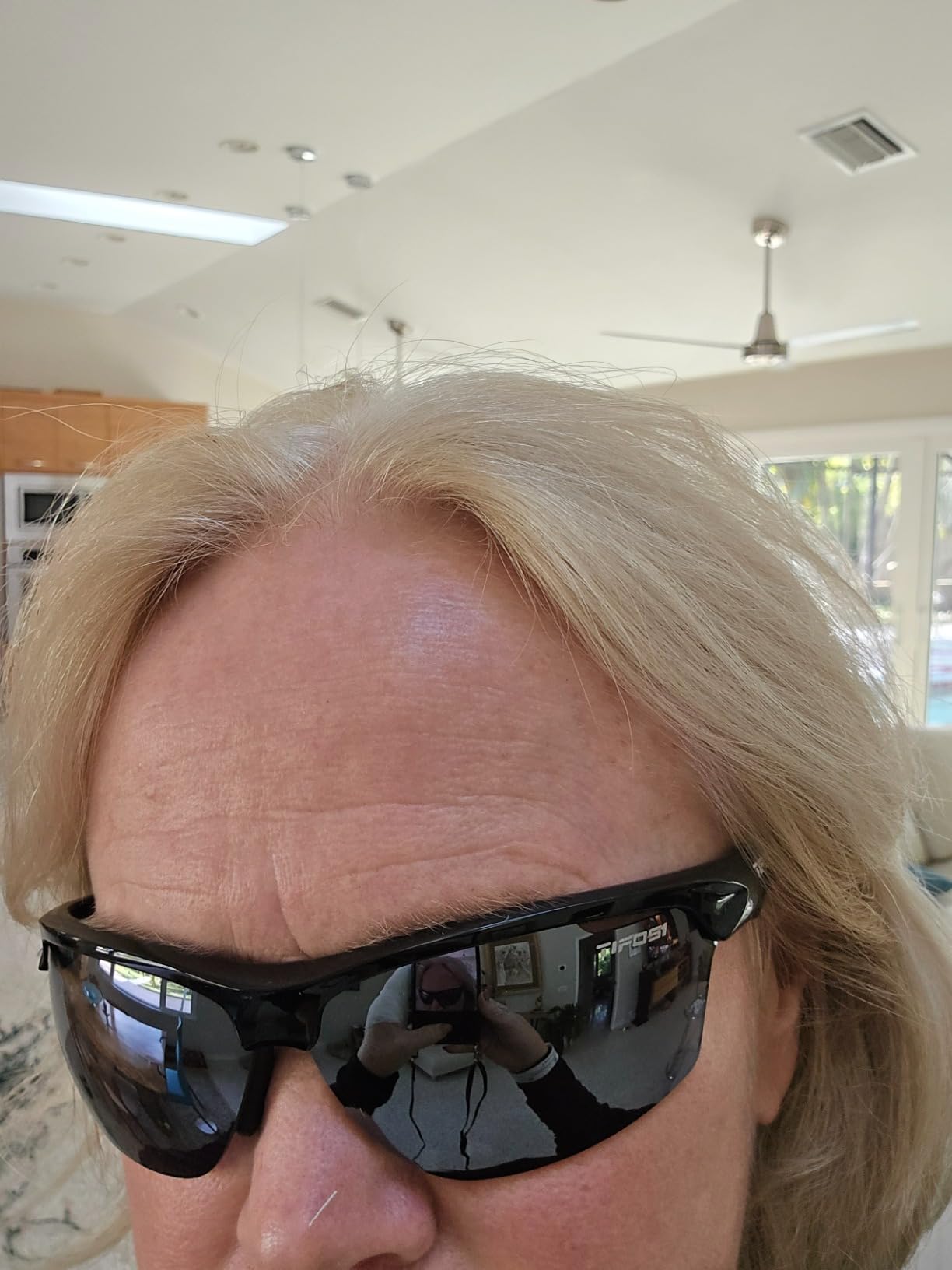 Tifosi Intense Sport Sunglasses - Vented Lenses Prevent Fogging customer photo 1