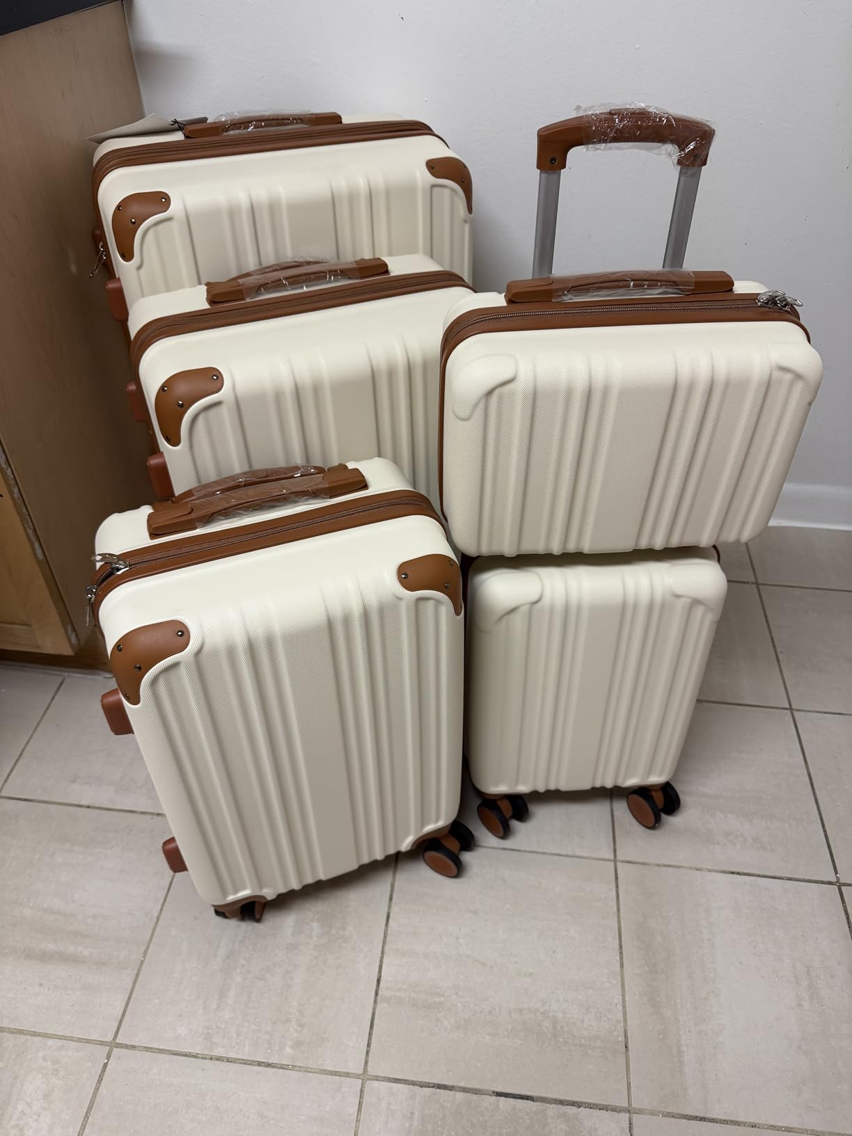 Coolife Luggage Sets, 5 Piece Durable Suitcase, Lightweight Carry on Luggage with PC+ABS Hardshell, Dual Spinner Wheels, TSA Lock and YKK Zipper (white grid new, 5 piece set) customer photo 2