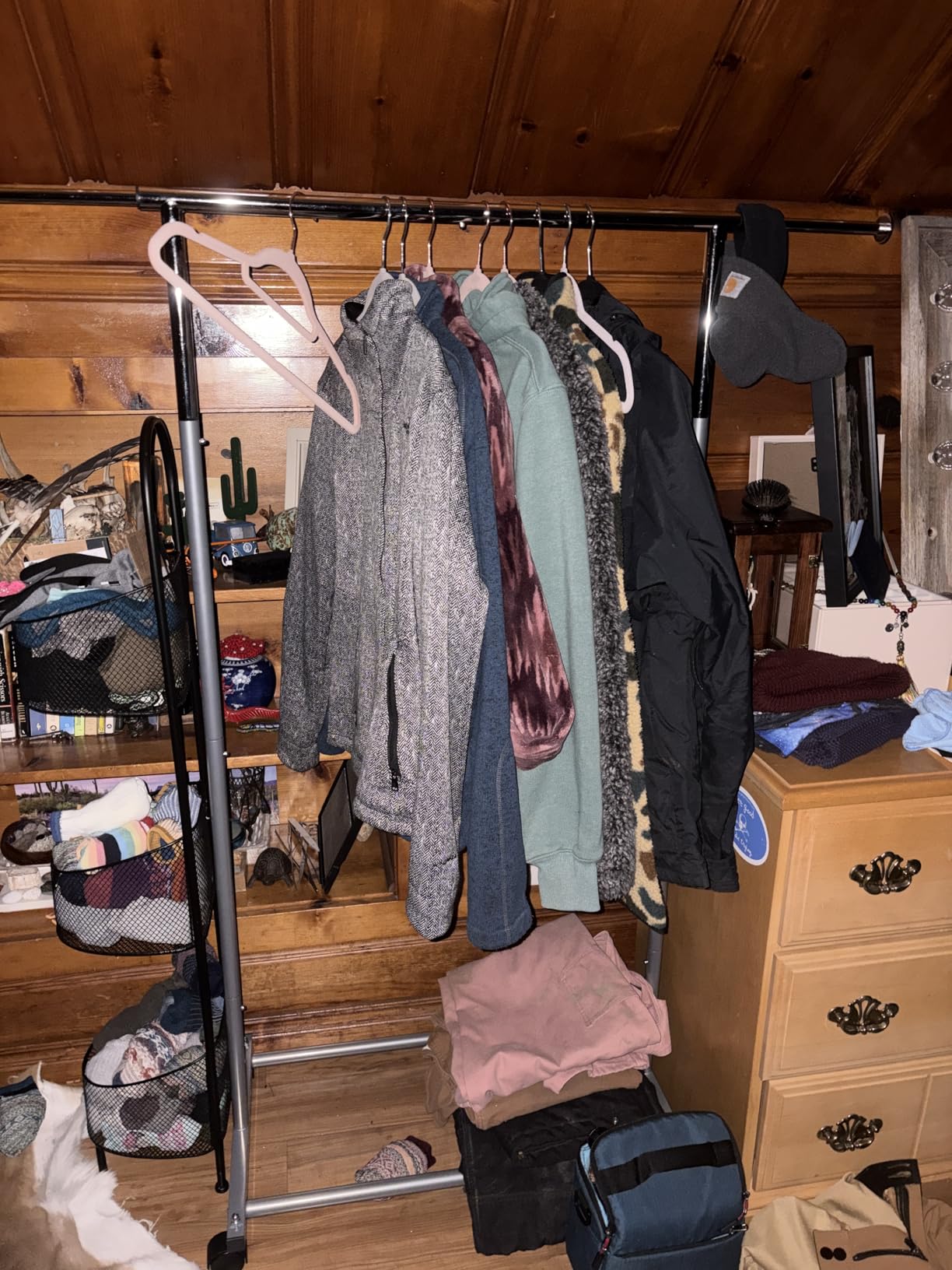 Simple Houseware Standard Rod Garment Rack, Black customer photo 2