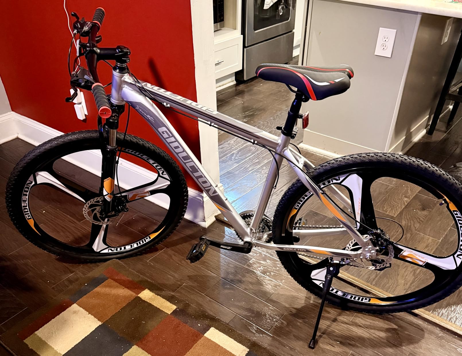 EUROBIKE 29 inch Mountain Bike, Lightweight Aluminum Frame, Front Suspension Dual Disc Brakes 21 Speed Bicycles for Adults customer photo 1