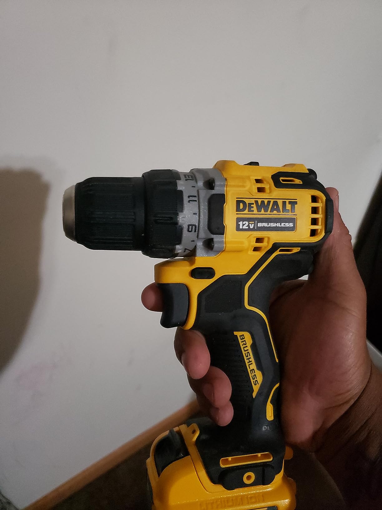 DEWALT Xtreme 12V MAX* Cordless Drill/Driver Kit, 3/8-Inch (DCD701F2), Special Feature Variable Speed customer photo 2