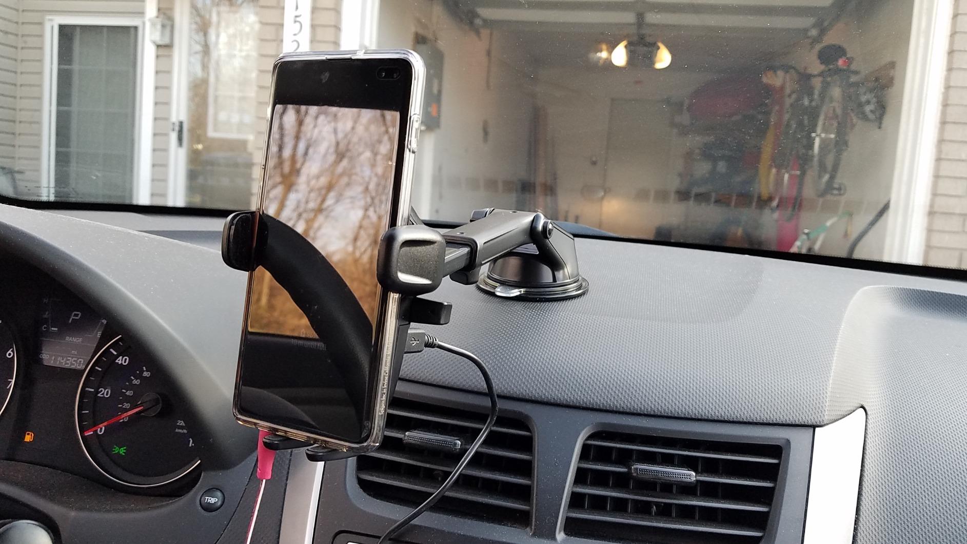 iOttie Car Charger Easy One Touch Wireless 2 Qi Charging Dashboard Phone Mount for iPhone, Samsung Galaxy, Huawei, LG, Smartphones customer photo 1