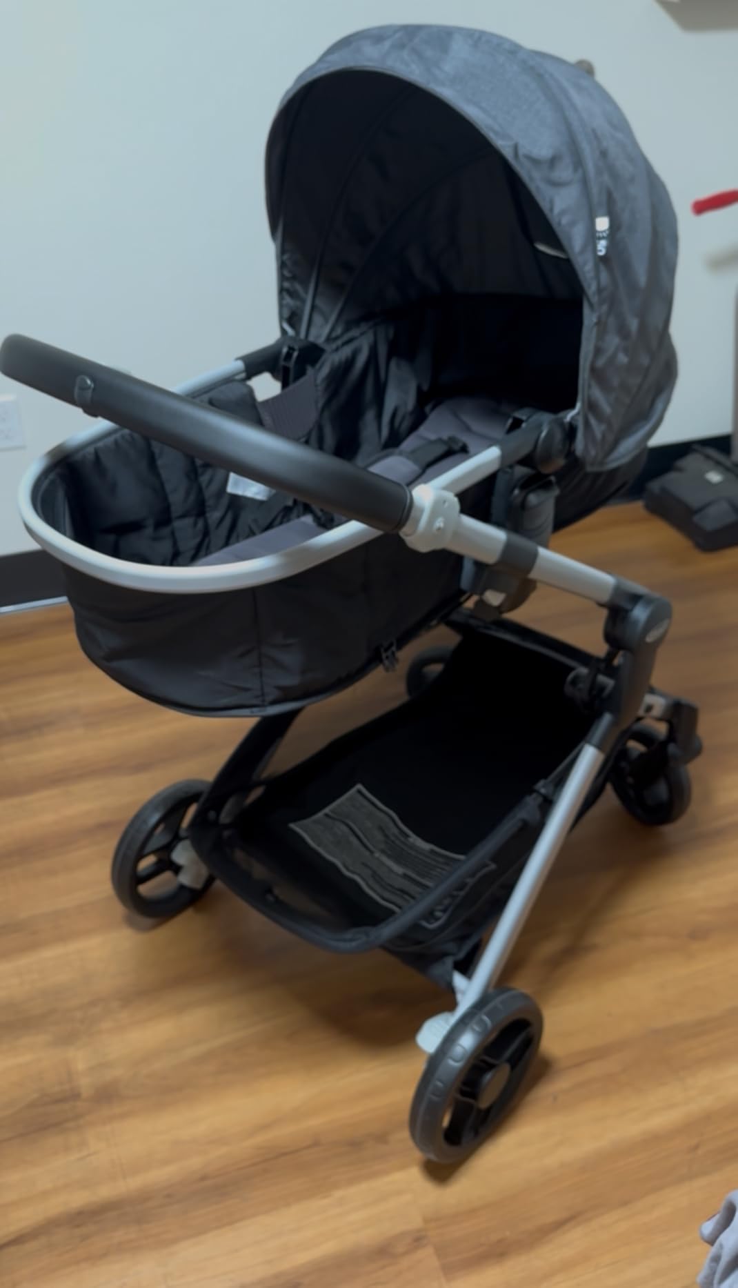 Graco Modes Nest Travel System, 3-in-1 Modular Carseat Stroller Combo, Adjustable Slide2Me Infant Car Seat Carrier, Includes SnugRide DLX Infant Car Seat, Sullivan customer photo 1