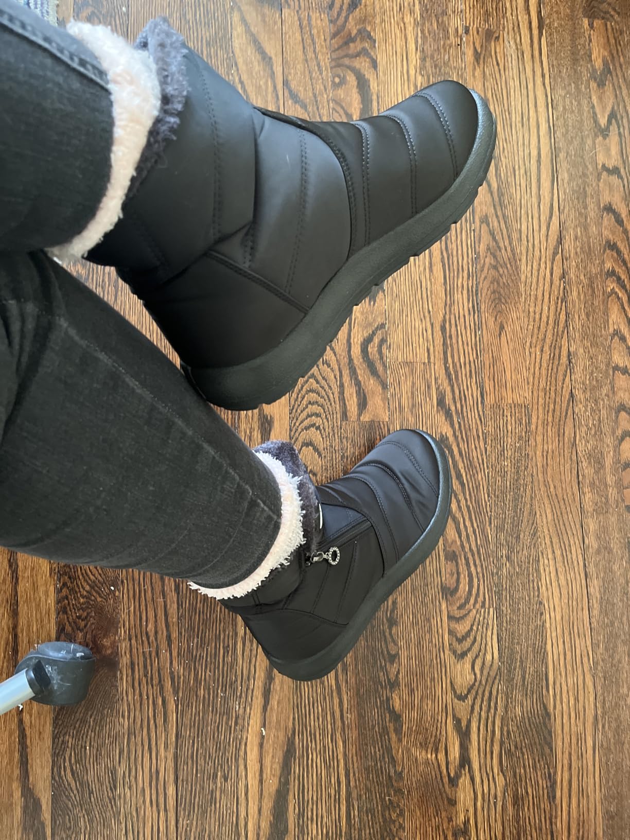 Hsyooes Womens Warm Fur Lined Winter Snow Boots Waterproof Ankle Boots Outdoor Booties Comfortable Shoes for Women customer photo 2