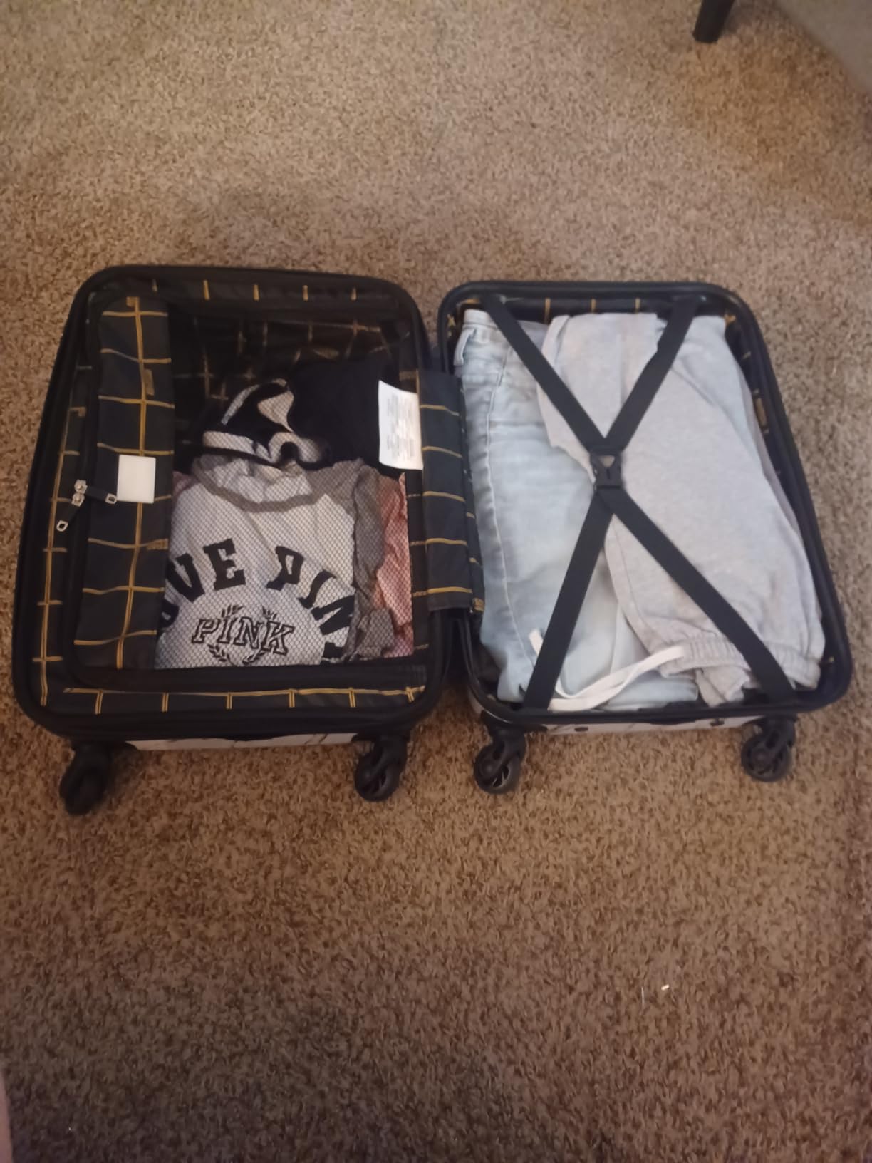 American Tourister Moonlight Hardside Expandable Luggage with Spinner Wheels, Navy, 3-Piece Set (21/24/28) customer photo 2
