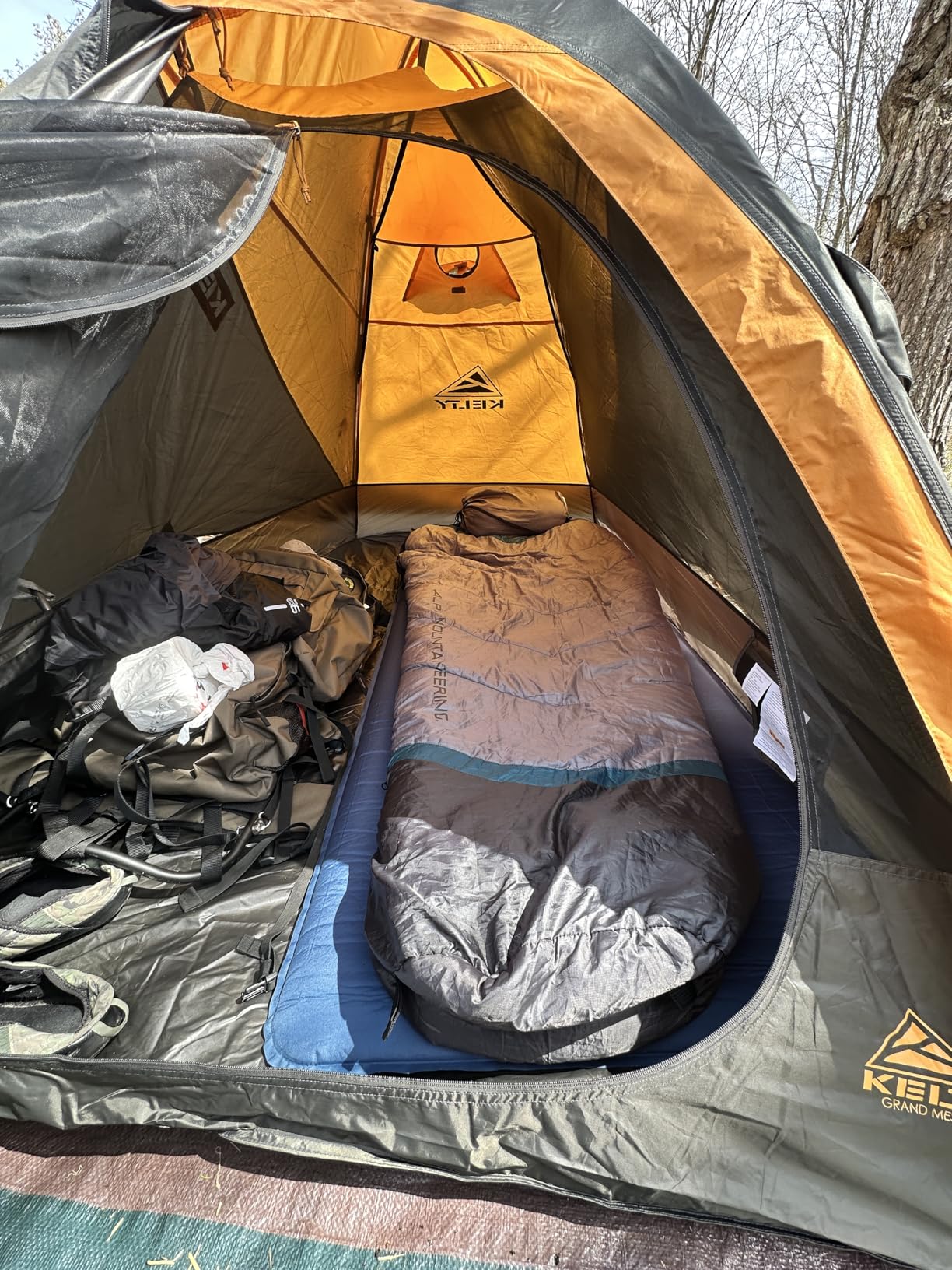 Kelty Grand Mesa 4P Backpacking Tent - 3 Season Camping, Thru Hiking Shelter, Aluminum Pole Frame, Single Door + Vestibule Model customer photo 2