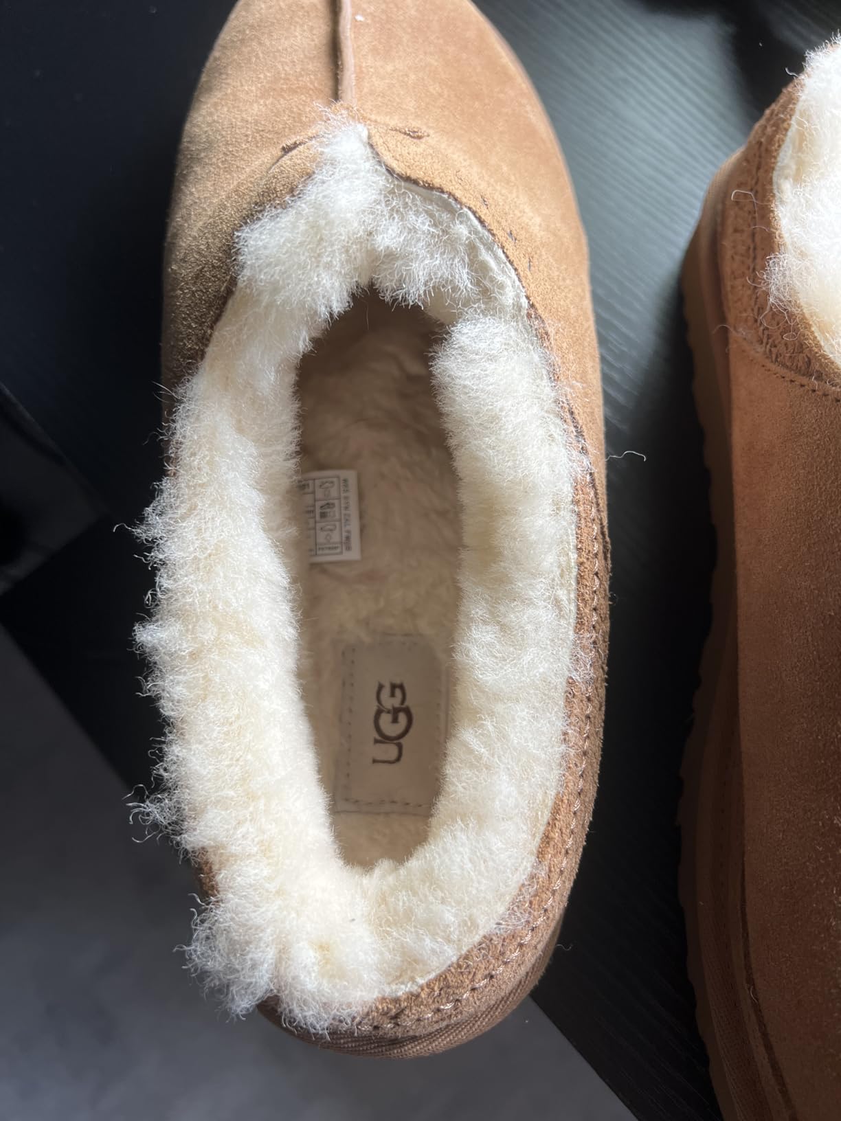 UGG Men's Neuman Slippers customer photo 1