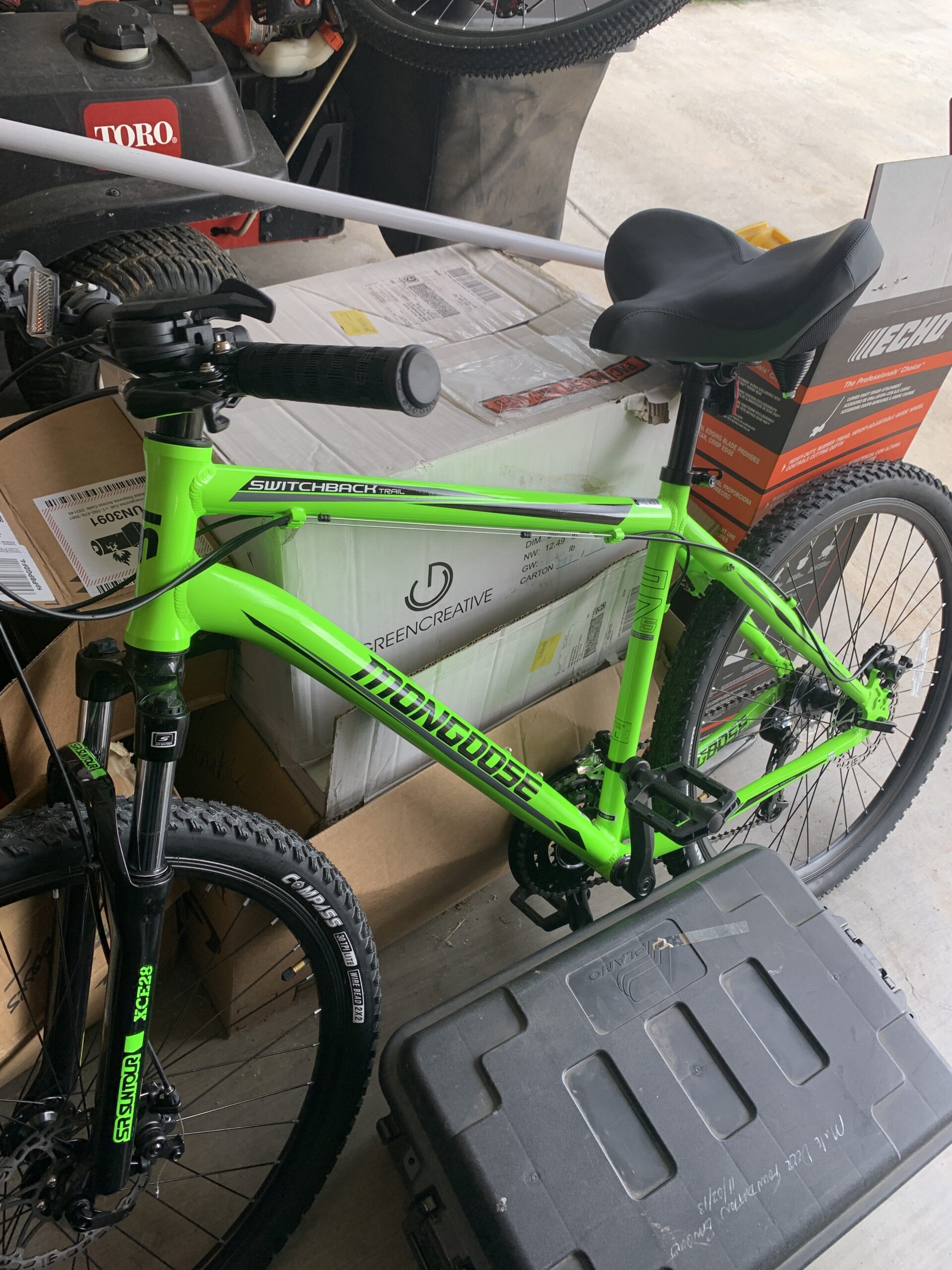 Mongoose Switchback Comp Expert Sport Trail Mountain Bike for Adult Men Women, 16/18/21-Speed Options, 27.5-Inch Wheels, Disc Brakes, Aluminum Frame, Hardtail customer photo 1