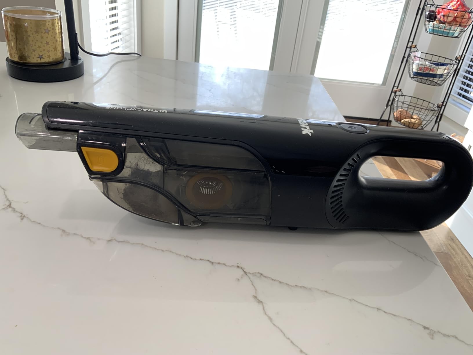Shark UltraCyclone Pet Pro Plus Cordless Hand Vacuum, Powerful Suction, Handheld Vacuum for Car & Home, Pet Power Brush, Crevice Tool, Scrubbing Brush, XL Dust Cup, Black, CH951 customer photo 2