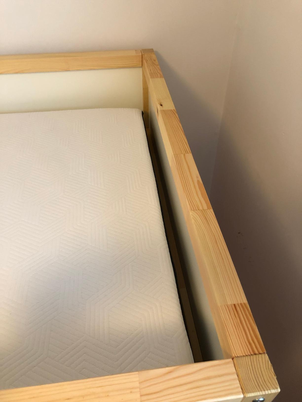Lucid 10 Inch Memory Foam Mattress - Firm Feel - Infused with Refreshing Bamboo Charcoal and Cooling Gel - Bed in a Box - Temperature Regulating - Pressure Relief - Breathable - Queen Size customer photo 1