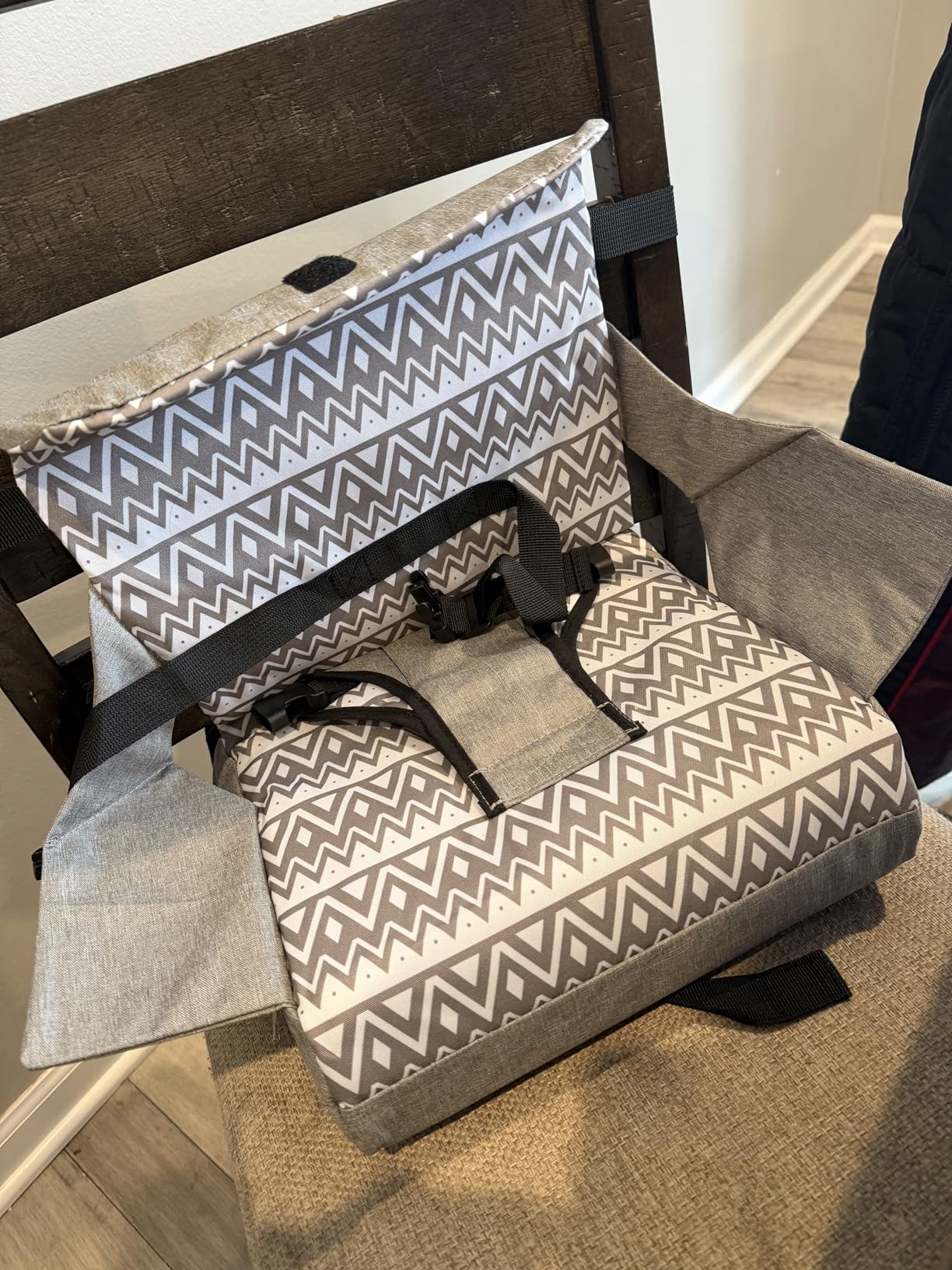 Dreambaby Grab 'N Go Travel Booster Seat - Portable Toddler High Chair for Dining (6M-3Y) customer photo 2