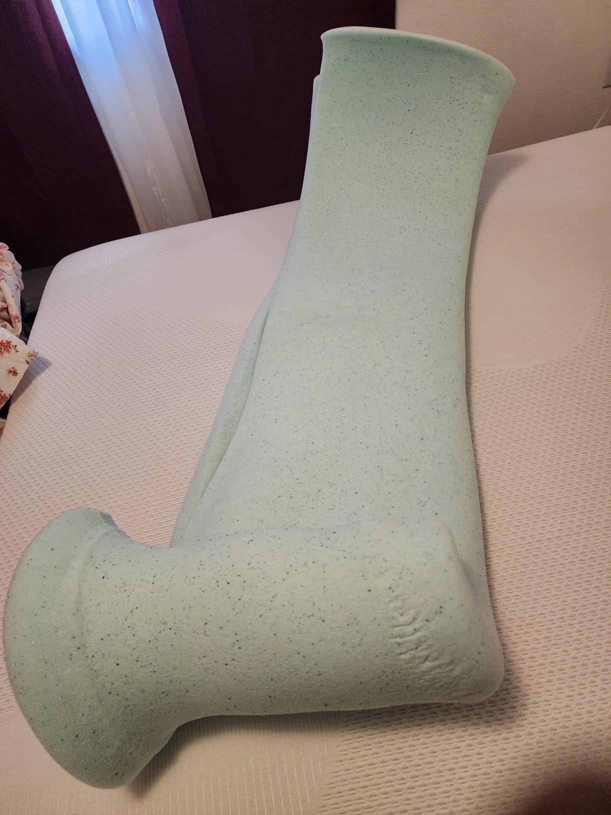 Serta ThermaGel Cooling, Pressure-Relieving Memory Foam Mattress Topper, 3 Inch, King, Made in The USA customer photo 2