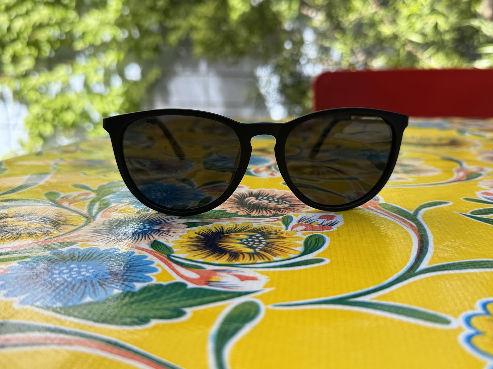 Round Polarized Sunglasses for Women - UV400 Protection, Lightweight Frame, Vintage Retro Style customer photo 2