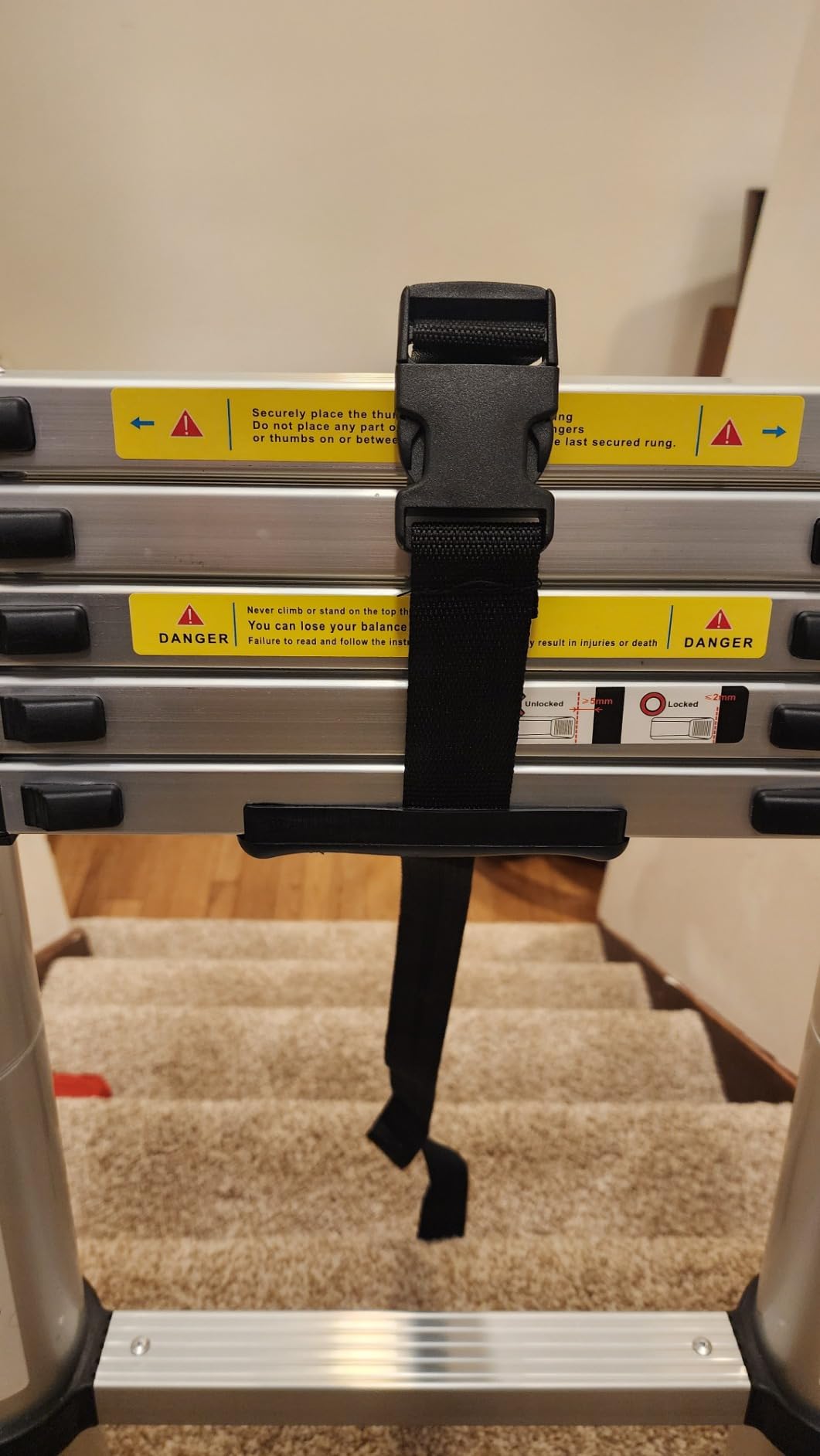 BOWEITI Telescoping Extension Ladder 12.5FT Heavy Duty Upgrade, Aluminum Telescopic Ladder with Upgrade Material/Accessories customer photo 1