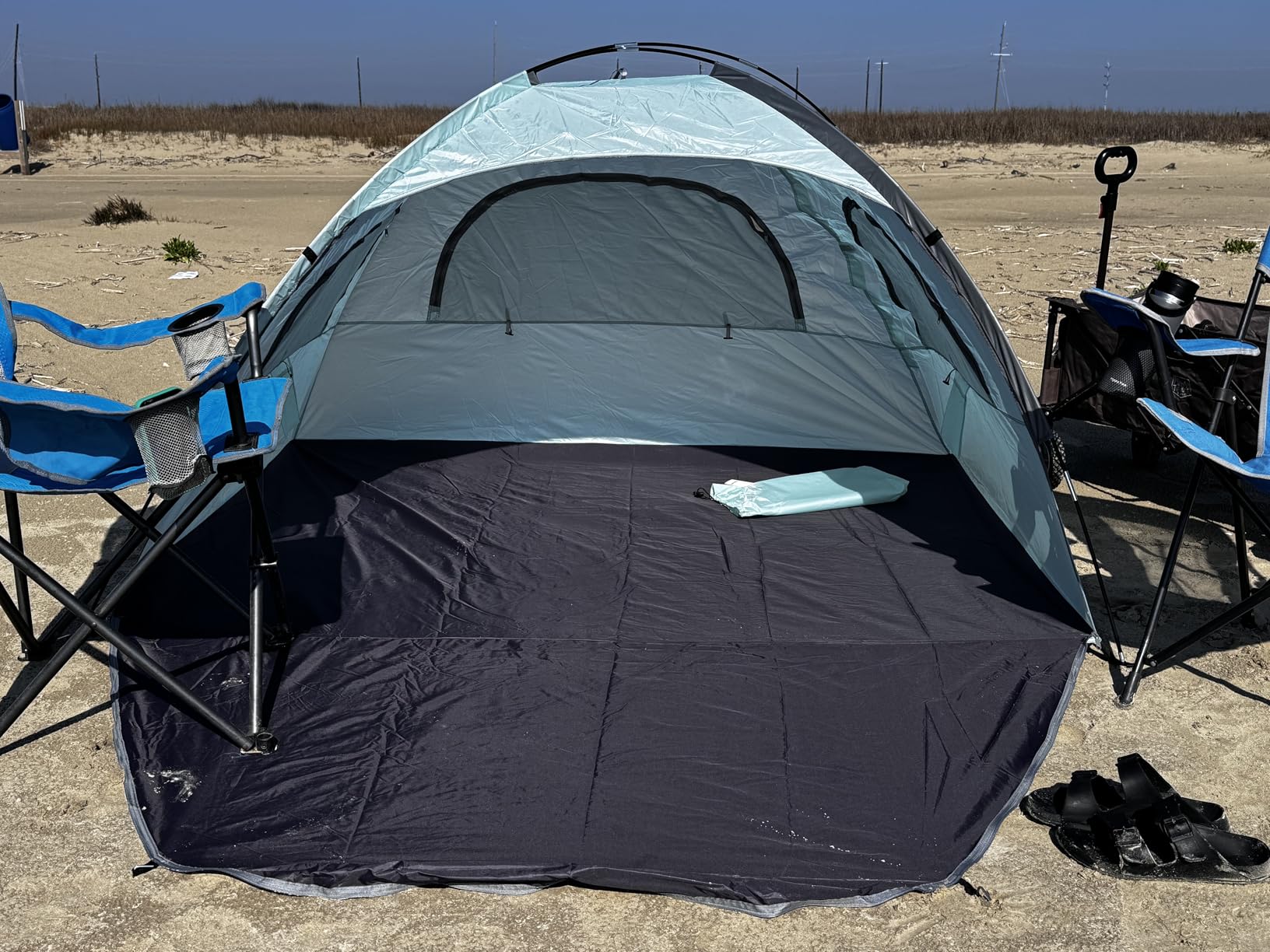 WhiteFang Beach Tent Anti-UV Portable Sun Shade Shelter for 3/4/6/8 Person, Extendable Floor with 3 Ventilating Mesh Windows Plus Carrying Bag customer photo 1