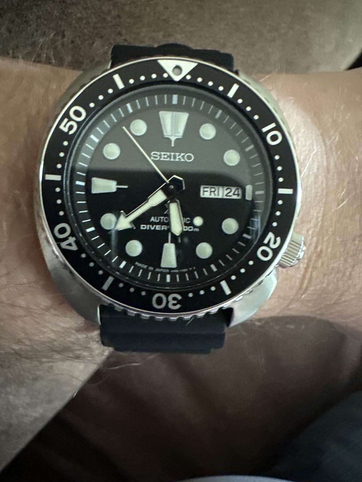 Seiko Prospex Automatic Diver Watch - Rotating Bezel - 200m Water-Resistant customer photo 2