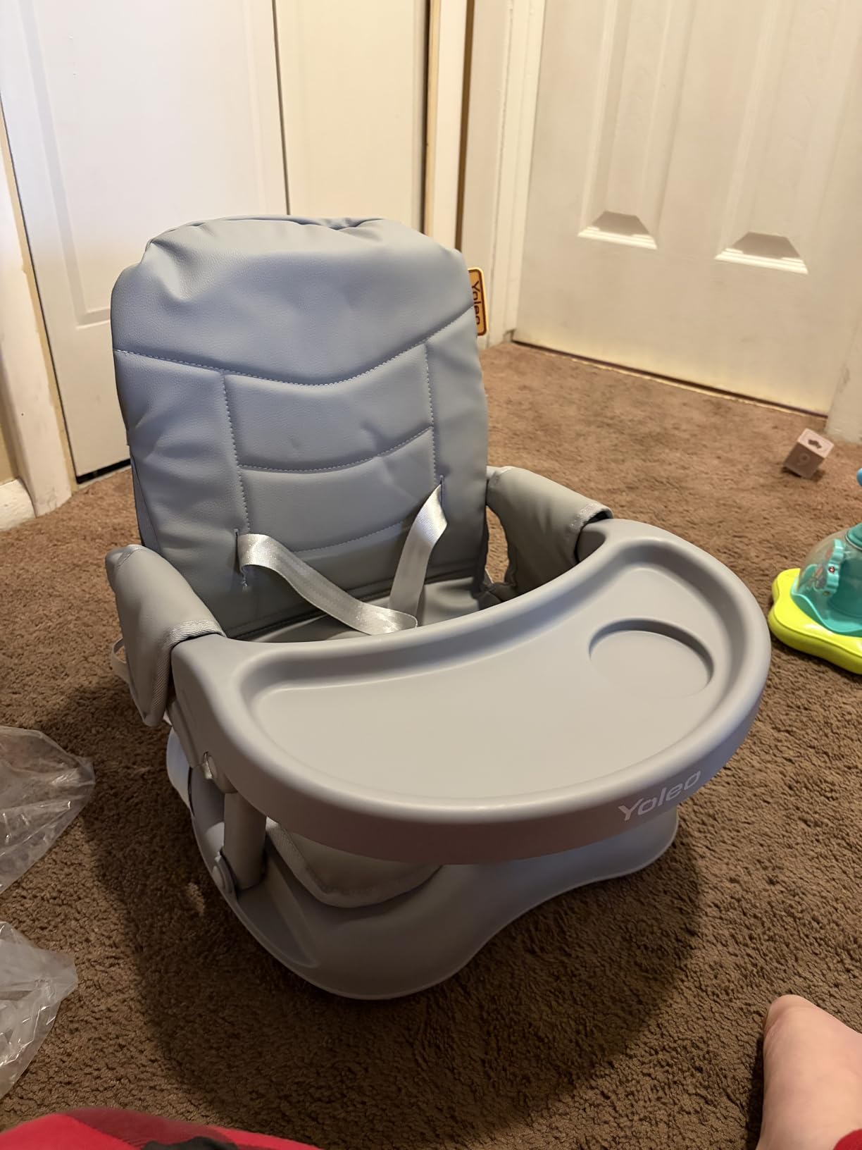 YOLEO Baby High Chair Booster Seat for Dining Table, Foldable High Chairs with Adjustable Heights customer photo 2
