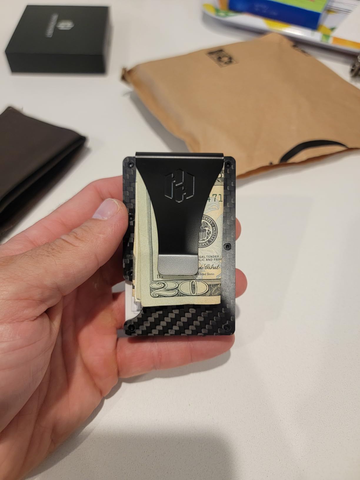 Hayvenhurst Wallet for Men - Slim RFID Blocking Metal Wallet with Money Clip, Minimalist Front Pocket Credit Card Holder, Small Mens Wallet customer photo 2