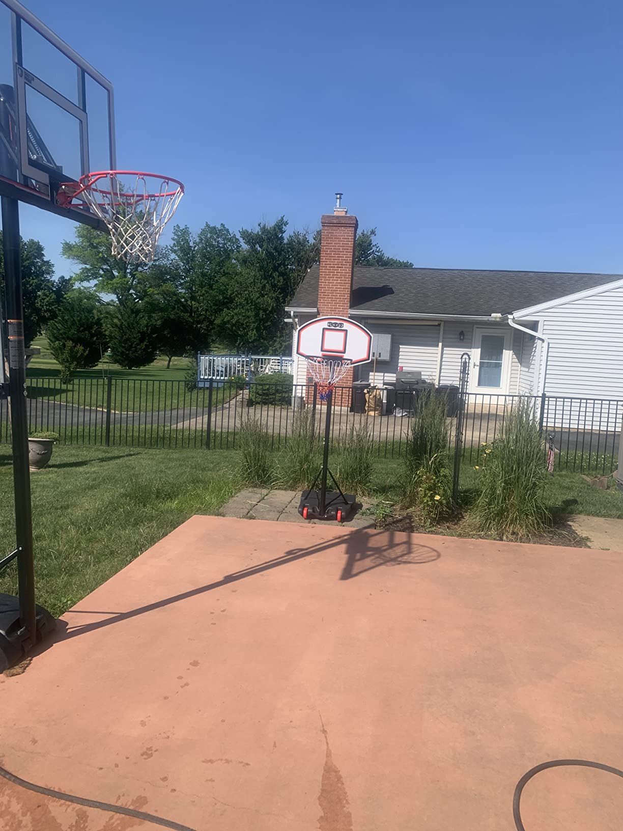 Play22 Kids Adjustable Basketball Hoop Height 5-7 FT - Portable Basketball Goals for Kids Teenagers Youth and Adults with Stand & Backboard Wheels Fillable Base customer photo 2