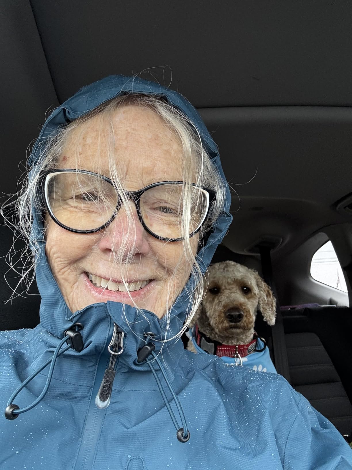 33,000ft Packable Rain Jacket Women Lightweight Waterproof Raincoat with Hood Cycling Bike Jacket Windbreaker customer photo 1