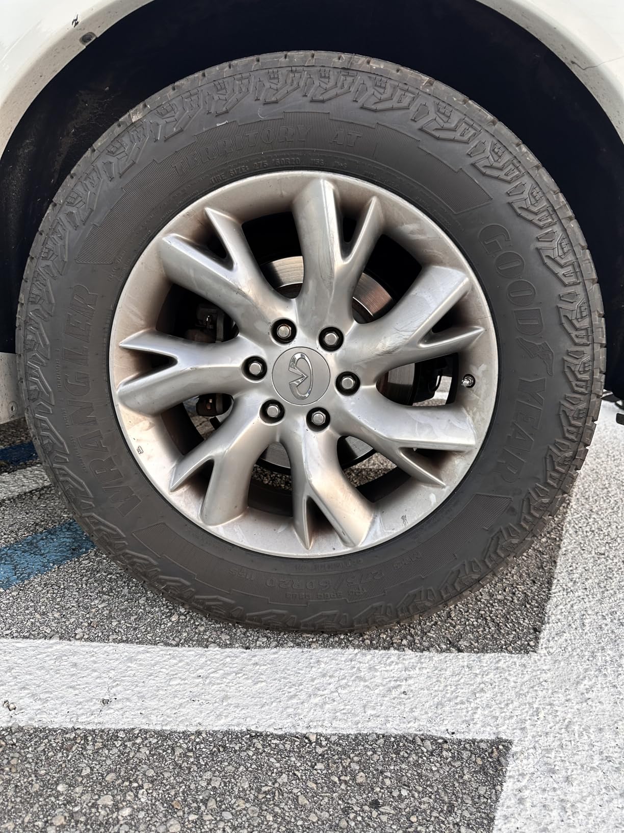 Goodyear Wrangler Territory AT 275/60R20 115S All-Season Tire customer photo 1