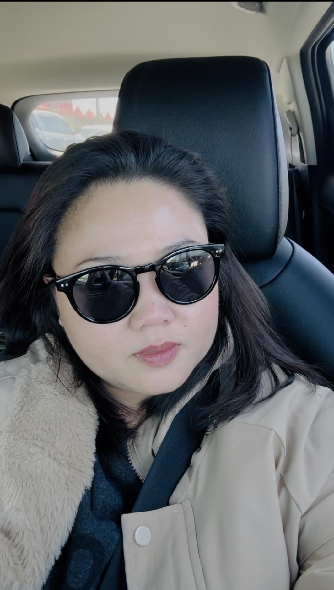 Round Polarized Sunglasses for Women - Retro Classic UV400 Protection for Driving & Everyday Wear customer photo 2