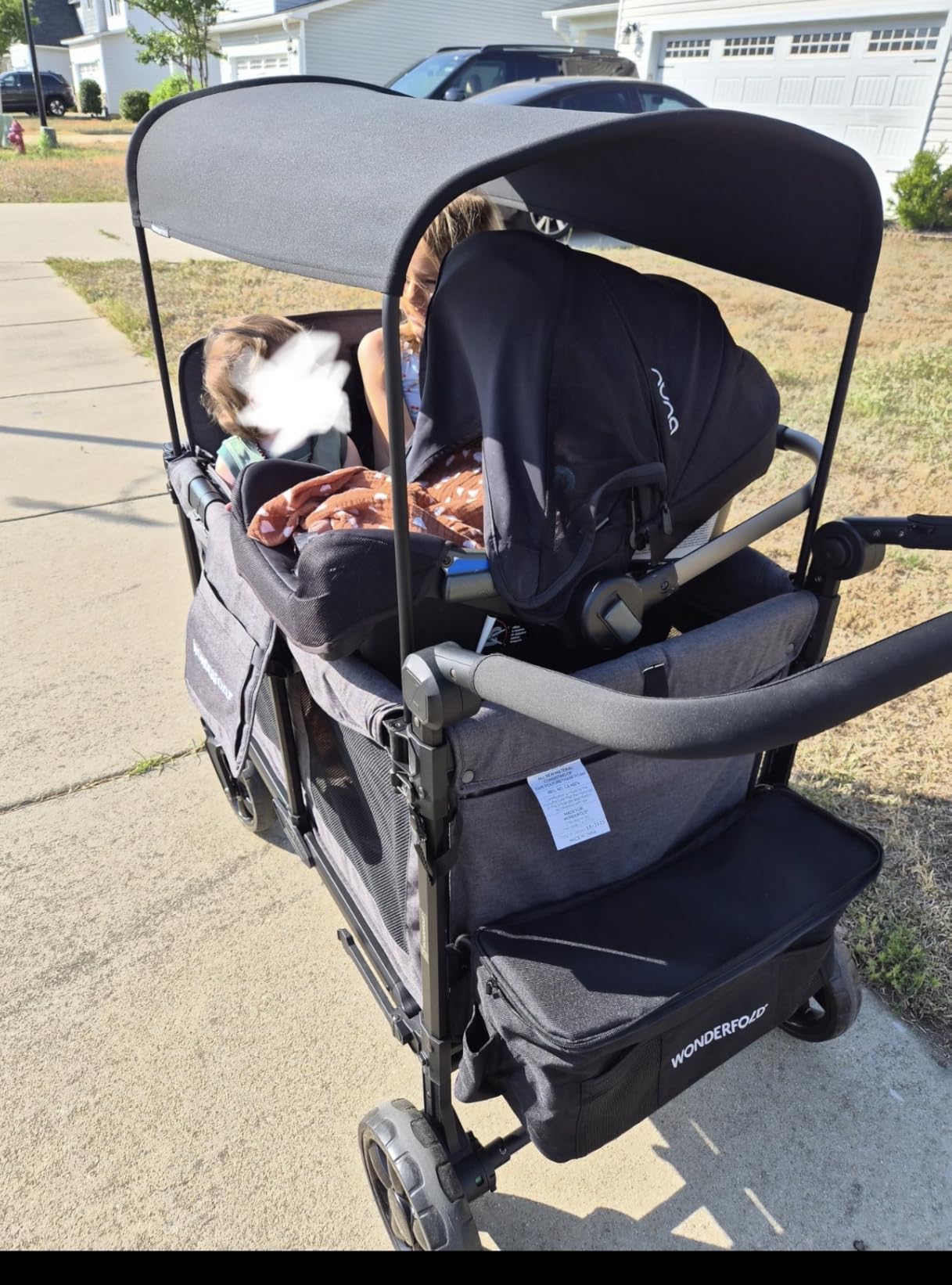 WonderFold W4 Elite Stroller Wagon - Foldable Wagon with Steel Frame - 4 Seater customer photo 2