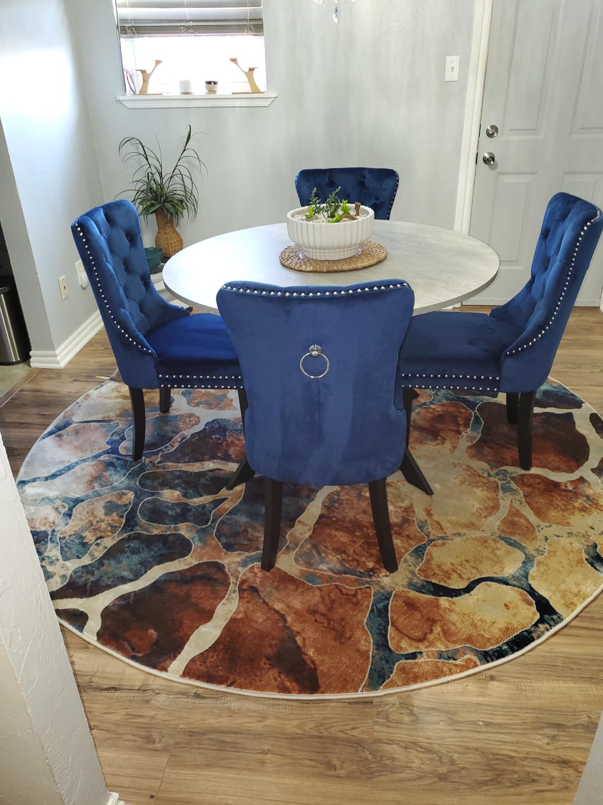 KCC Velvet Dining Chairs Set of 4, Upholstered High-end Tufted Dining Room Chair with Nailhead Back Ring Pull Trim Solid Wood Legs customer photo 2