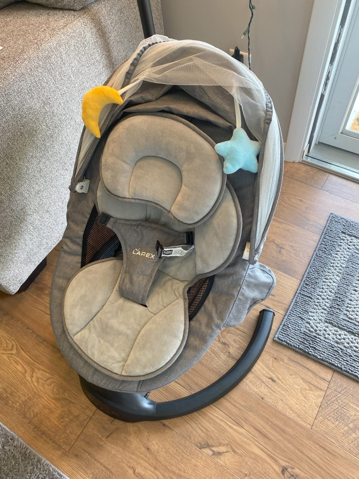 LAREX Baby Swing Infant Swing Electric Toddler Baby Rocker Portable for Newborn Boy Girl, 5 Sway Speeds with Remote Control, 10 Preset Melodies and Bluetooth, 0-6 Months Max 20 Lbs customer photo 1