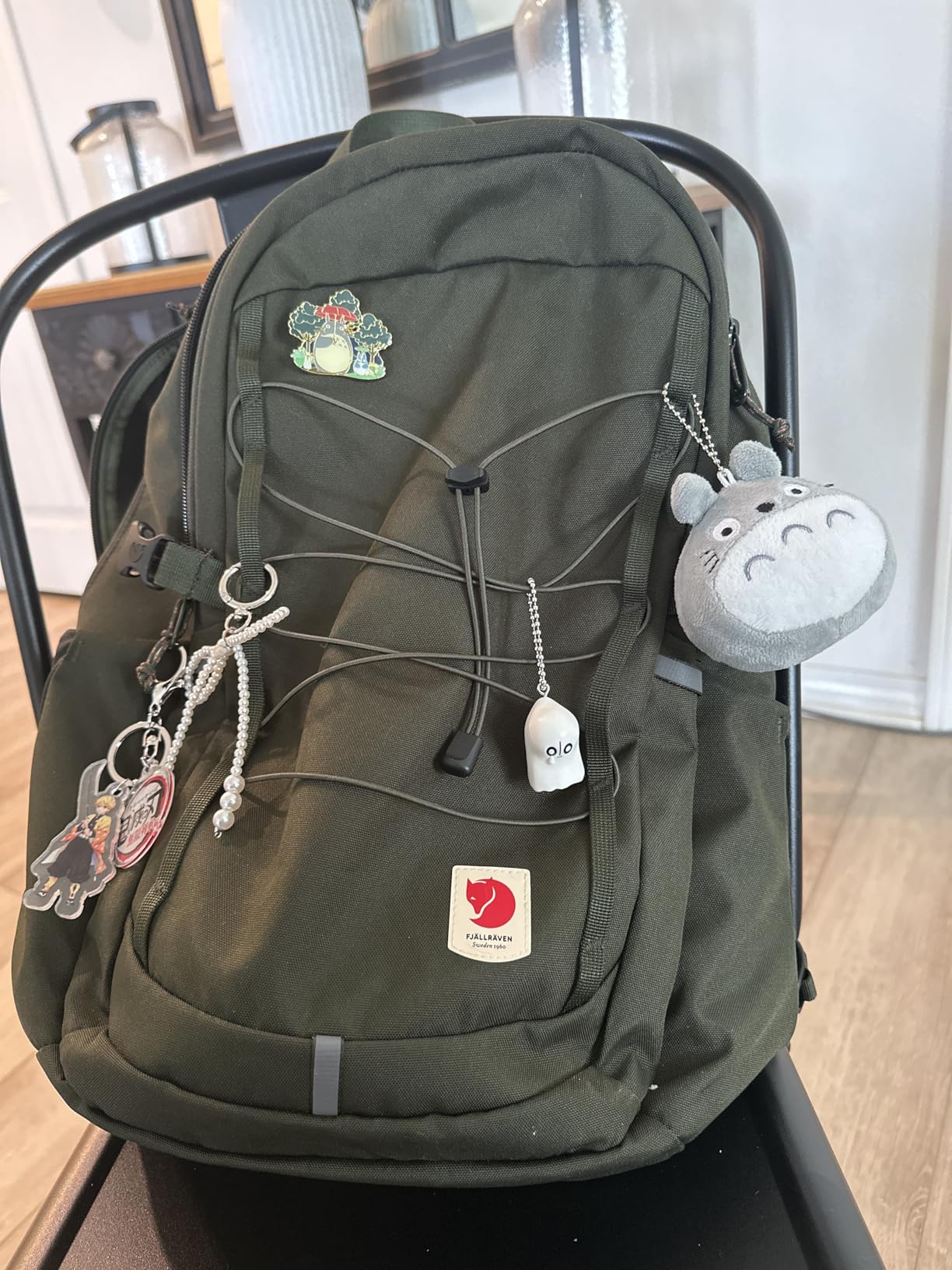 Fjallraven Skule 28 Backpack - Spacious Storage, Padded Back Panel, Breathable Design - Travel, Hiking customer photo 1