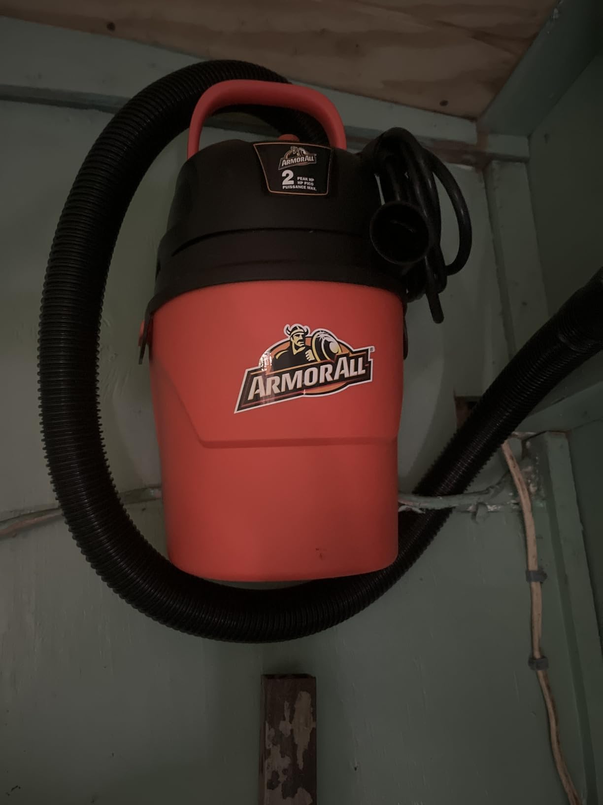 Armor All AA155 1.5-Gallon 2 Peak HP Portable Wet/Dry Vacuum customer photo 1