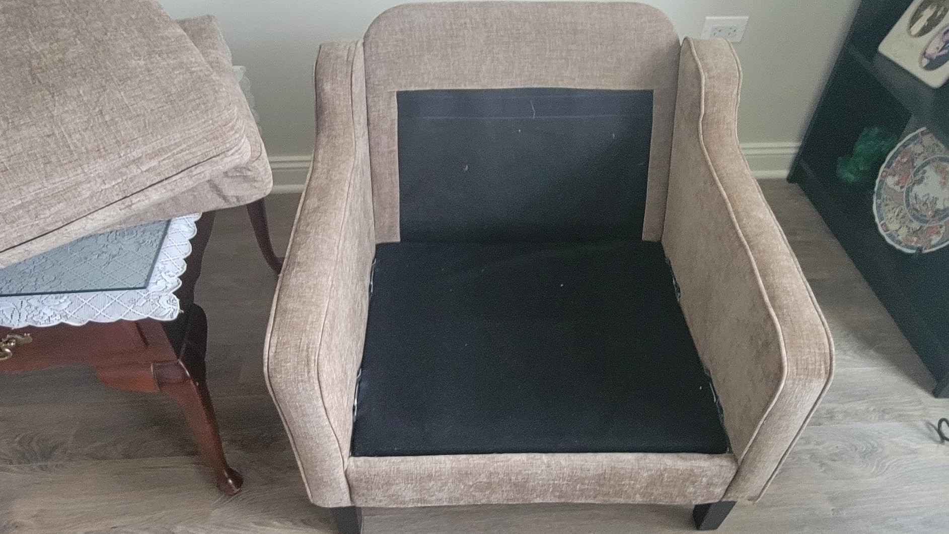 VINGLI Mid Century Modern Accent Chair, Beige Fabric Accent Chairs for Living Room Upholstered Armchair with Scooped Arms customer photo 2