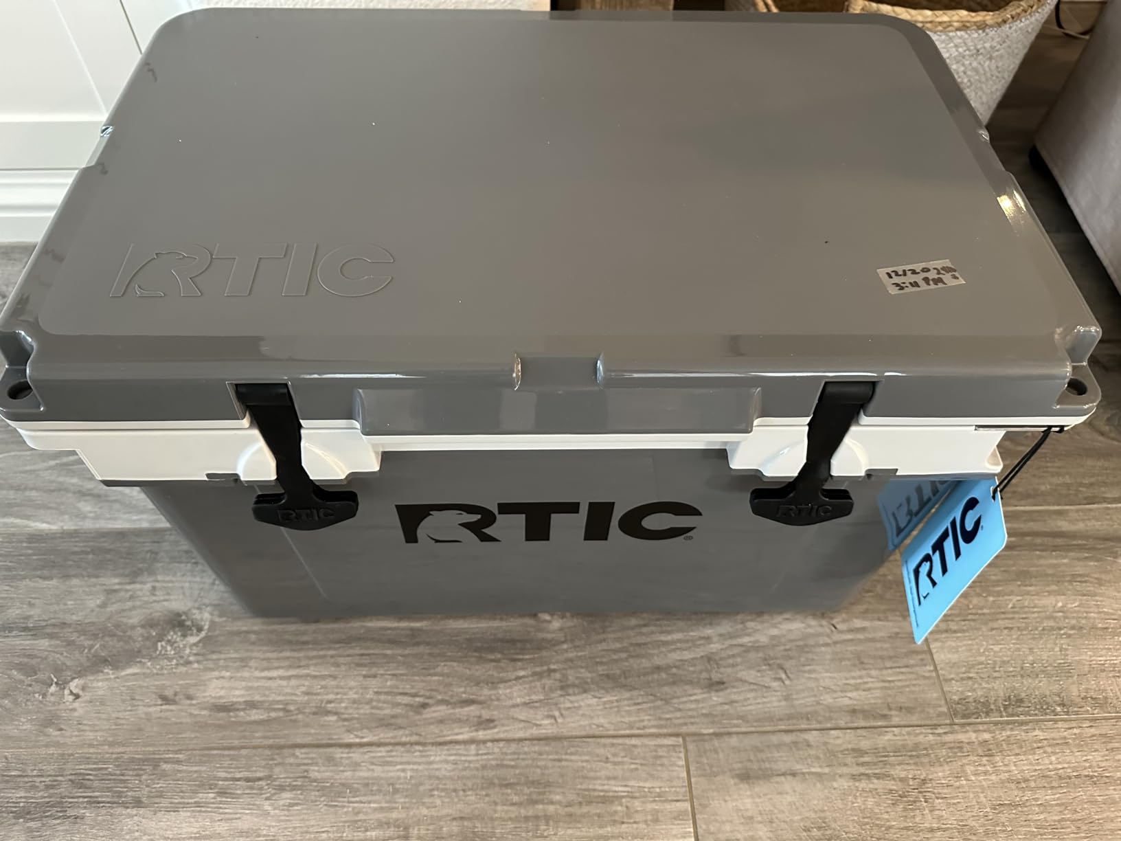 RTIC Ultra-Light Hard Cooler Insulated Portable Ice Chest Box for Drink, Beverage, Beach, Camping, Picnic, Fishing, Boat, Barbecue, 30% Lighter Than Rotomolded Coolers customer photo 1