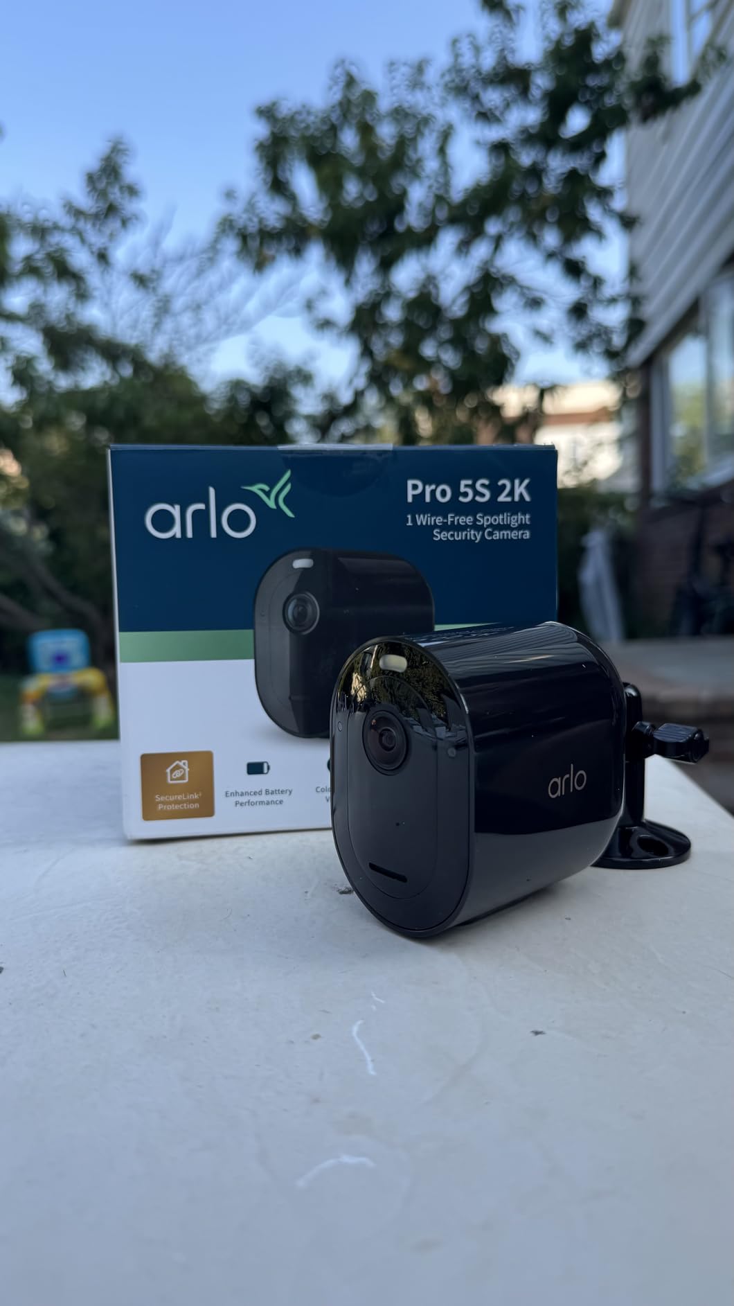 Arlo Pro Security Camera 2K HDR (5th Gen, 2022 Release) - Wireless Outdoor Camera, Rechargeable Removeable Battery, Event Captions, Emergency Response, 1-Month Trial of Secure Plan, 1 Cam, Black customer photo 1